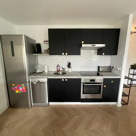 アパート Calme A *